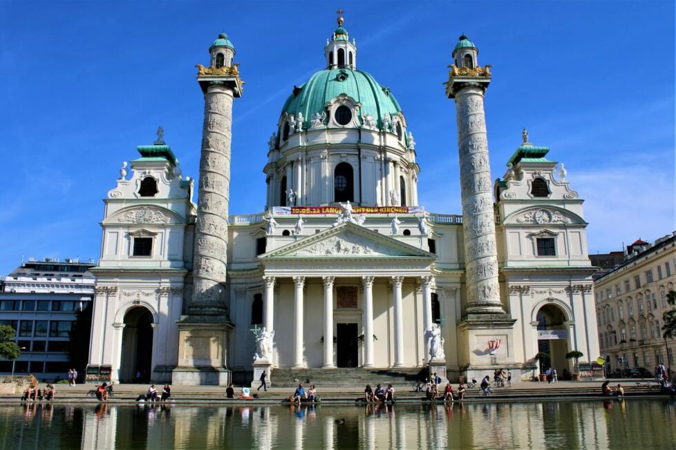 Karlskirche u Beču