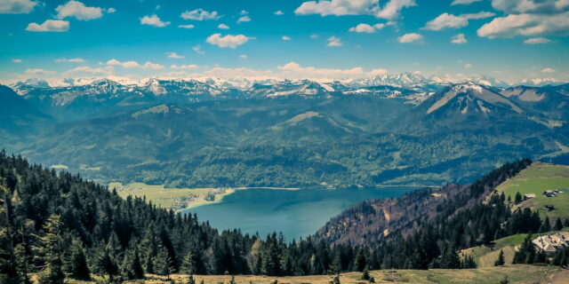 Planina i jezero
