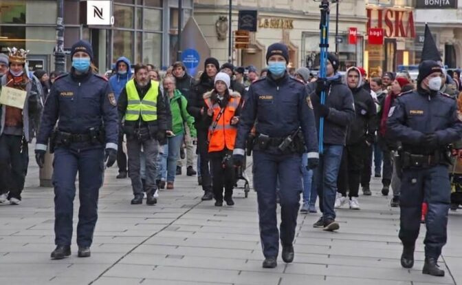 Corona-Demonstrationen in Wien